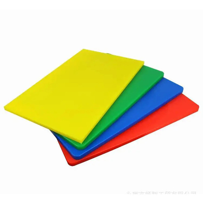 La tabla de cortar plástica de la cocina caprichosa del multicolor no desliza a la tajadera del PE