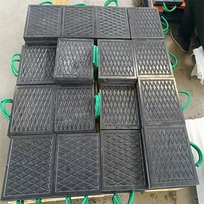 El HDPE plástico Cribbing del impacto anti rígido negro bloquea a Crane Outrigger Pads Stack