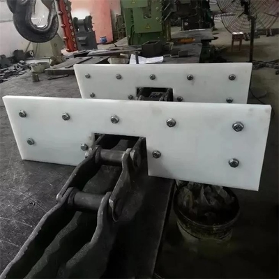 La paleta UHMWPE blanco del vuelo del transportador de la fabricación del polietileno trabajó a máquina piezas